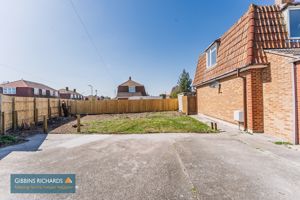 Front Garden- click for photo gallery